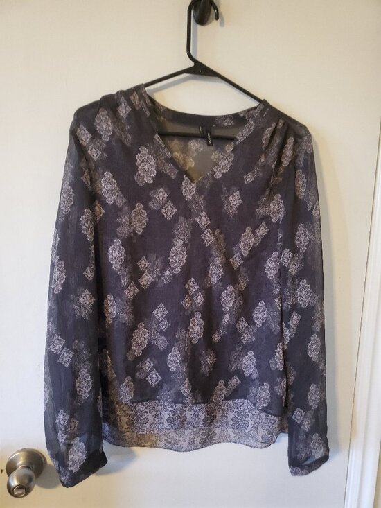 Maurices Tops - Sheer maurices blouse